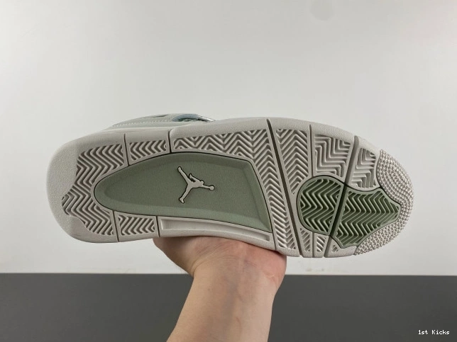 (W) 4 Air Seafoam Jordan HV0823-003 0815